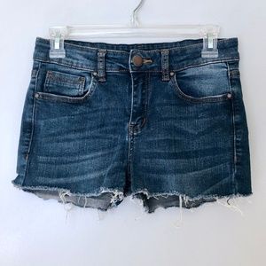 Tinsletown Frayed Denim Cutoff Shorts